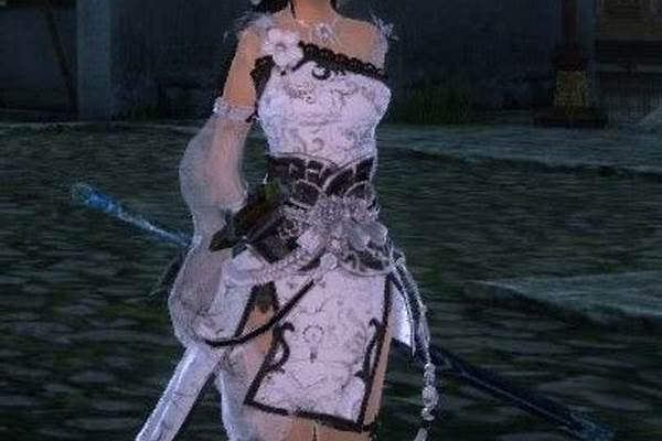 九阴真经衣服染色多少钱_有没有大神科普一下九阴真经玉装和金装的知