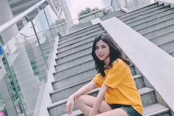 帮助美女拍出两米长的