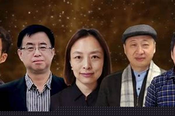 淘宝上那些CF他们是怎么连的升级那么