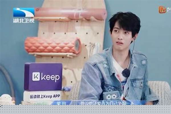 闪耀吧哥哥简介_小马宝莉中闪耀盔甲和紫悦是亲兄妹吗